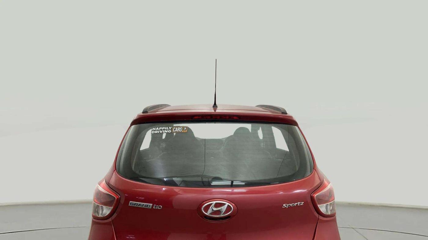 2018 Hyundai Grand i10 SPORTZ 1.2 KAPPA VTVT, Petrol, Manual, 63,703 km, Rear Windshield