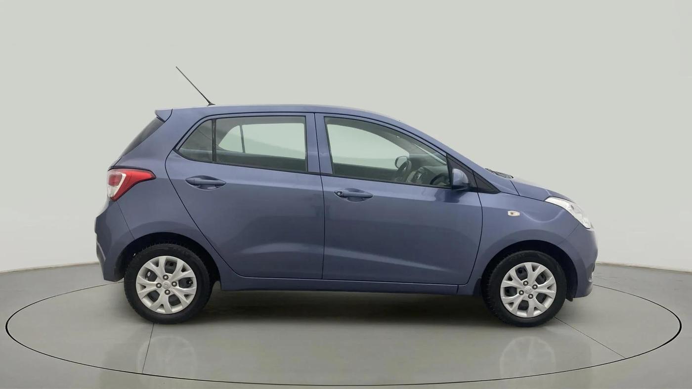 2016 Hyundai Grand i10 MAGNA 1.2 KAPPA VTVT, Petrol, Manual, 53,150 km, Right Side View