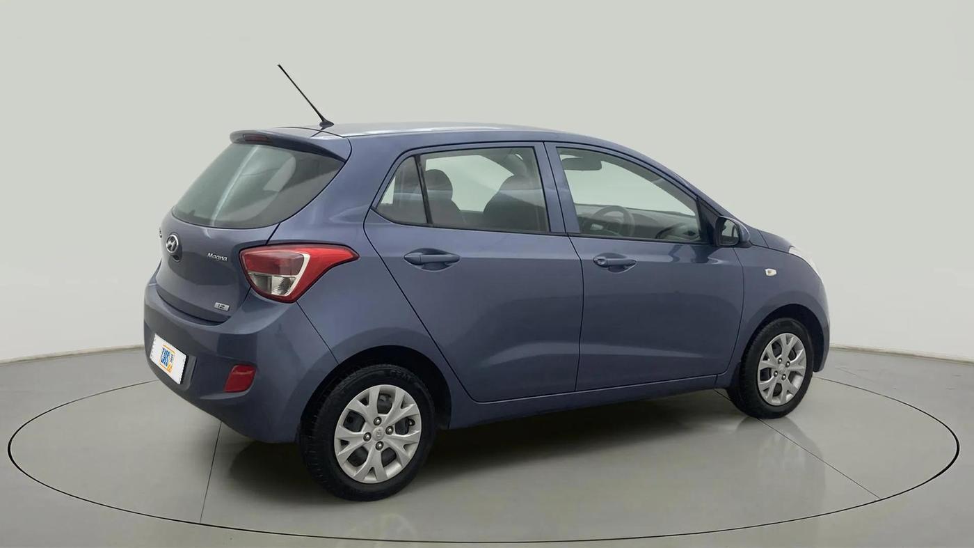 2016 Hyundai Grand i10 MAGNA 1.2 KAPPA VTVT, Petrol, Manual, 53,150 km, Right Back Diagonal