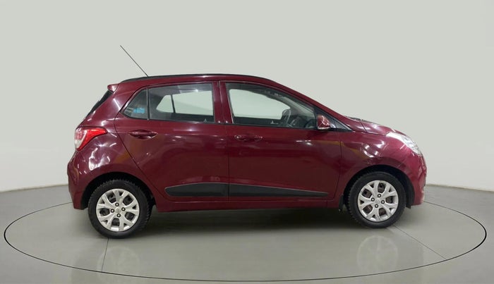 2016 Hyundai Grand i10 SPORTZ 1.2 KAPPA VTVT, Petrol, Manual, 55,422 km, Right Side View