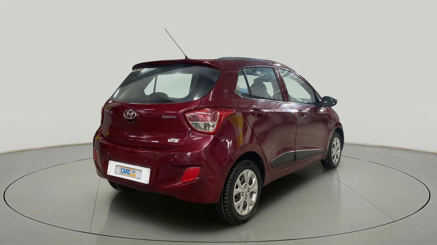 2016 Hyundai Grand i10 SPORTZ 1.2 KAPPA VTVT, Petrol, Manual, 55,422 km, Right Back Diagonal