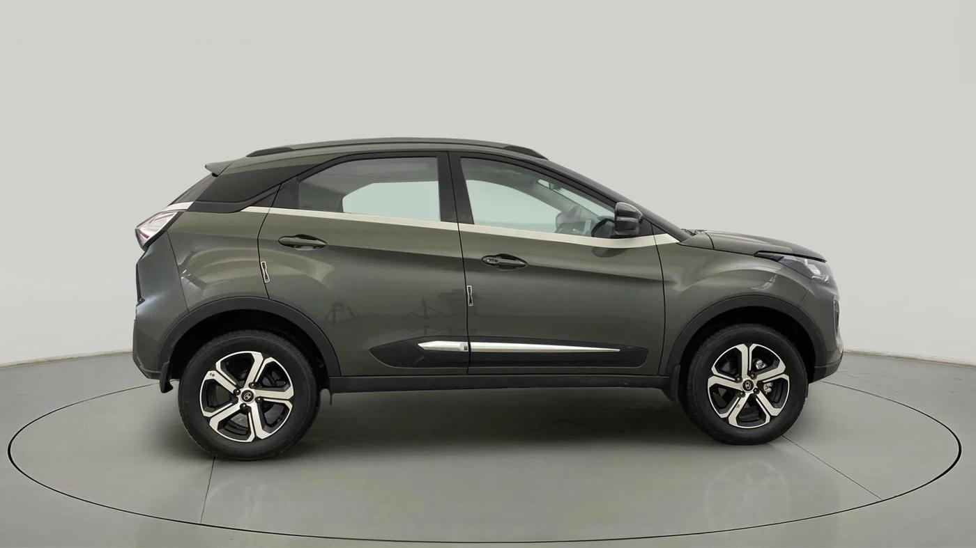 2022 Tata NEXON XZA PLUS (HS) PETROL, Petrol, Automatic, 15,412 km, Right Side View