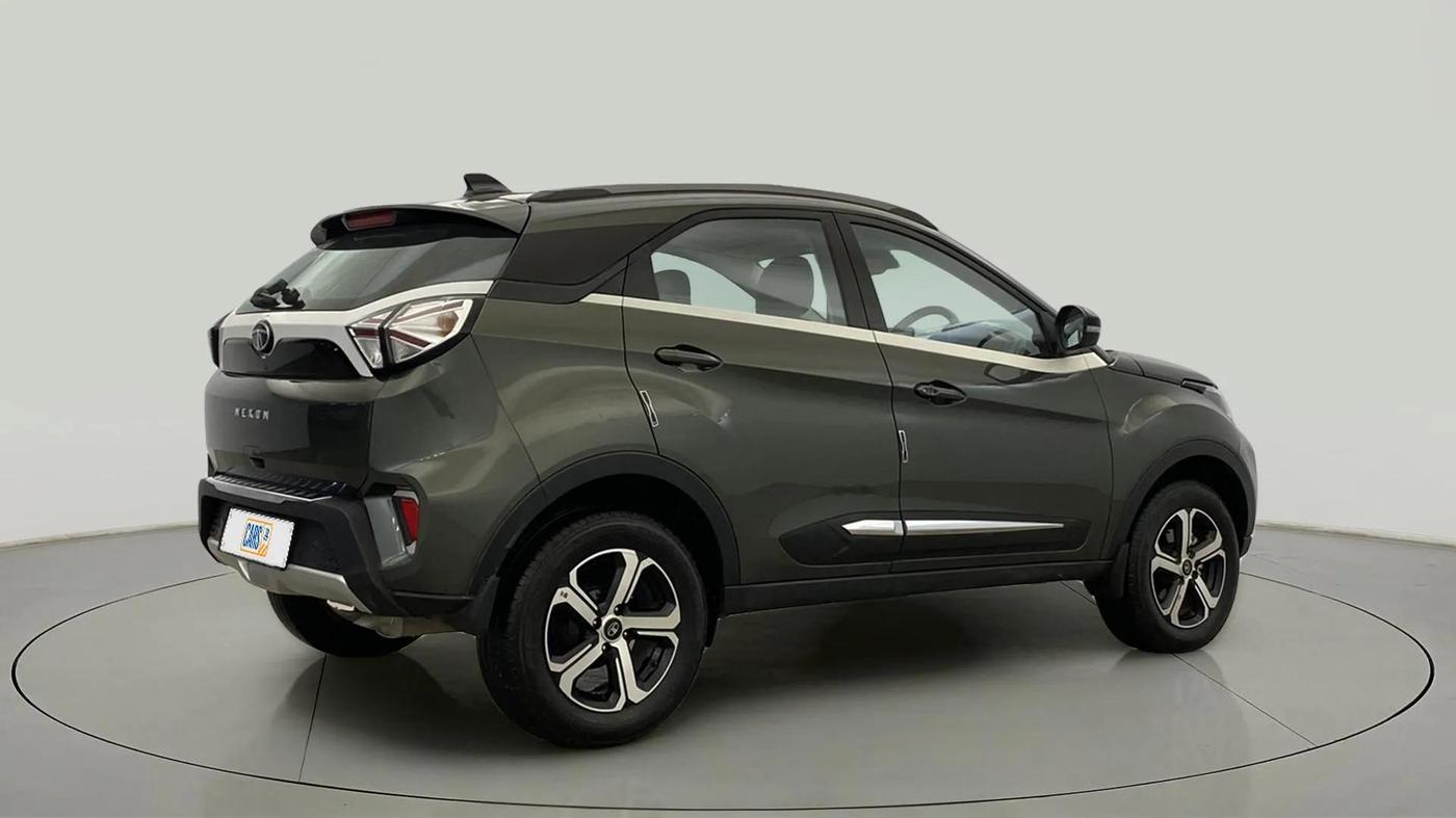 2022 Tata NEXON XZA PLUS (HS) PETROL, Petrol, Automatic, 15,412 km, Right Back Diagonal
