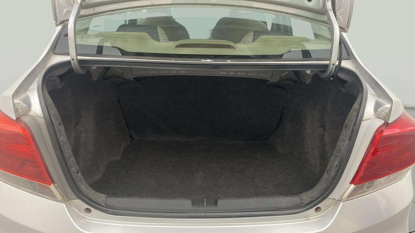 2014 Honda Amaze 1.2L I-VTEC VX, Petrol, Manual, 77,601 km, Boot Inside