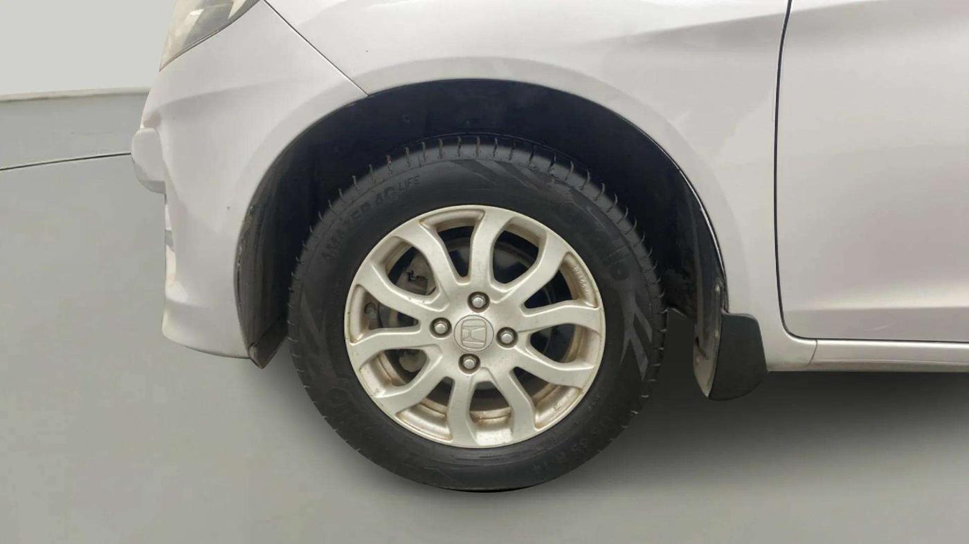 2014 Honda Amaze 1.2L I-VTEC VX, Petrol, Manual, 77,601 km, Left Front Wheel