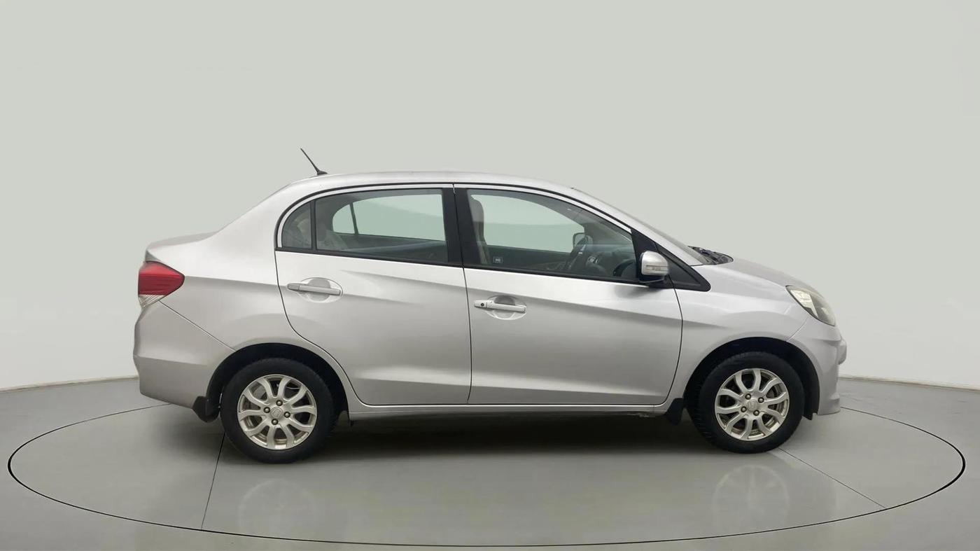 2014 Honda Amaze 1.2L I-VTEC VX, Petrol, Manual, 77,601 km, Right Side View