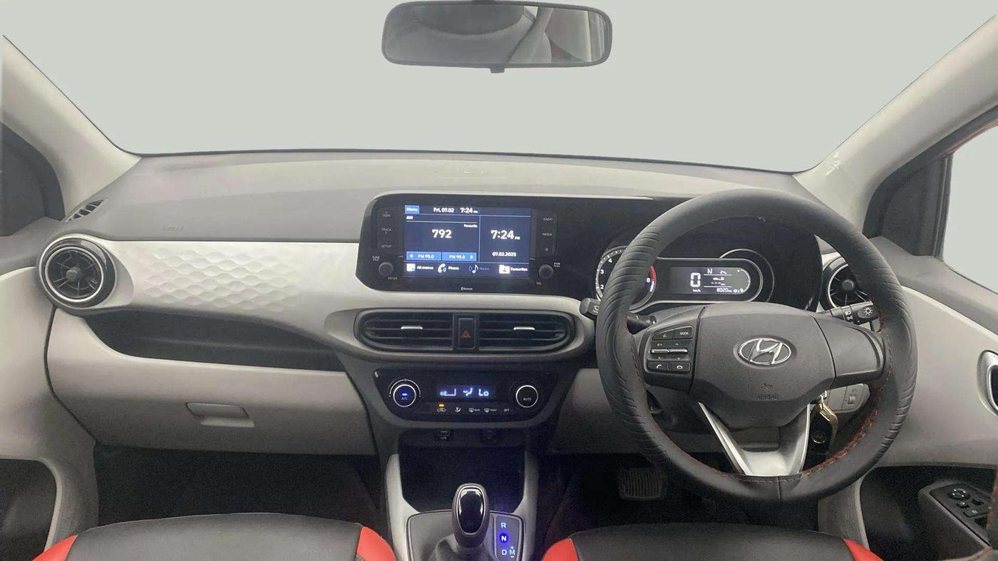 2019 Hyundai GRAND I10 NIOS SPORTZ AMT 1.2 KAPPA VTVT, Petrol, Automatic, 8,227 km, Dashboard