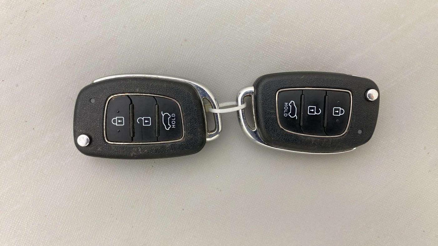 2023 Hyundai Creta E 1.5 PETROL, Petrol, Manual, 14,296 km, Key Close Up