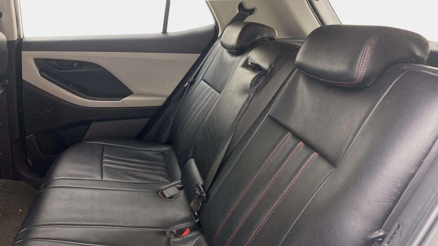 2023 Hyundai Creta E 1.5 PETROL, Petrol, Manual, 14,296 km, Right Side Rear Door Cabin