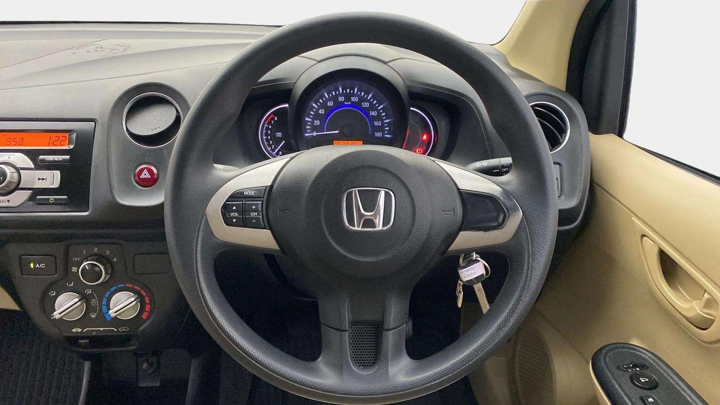 2016 Honda Amaze 1.2L I-VTEC S, Petrol, Manual, 53,675 km, Steering Wheel Close Up