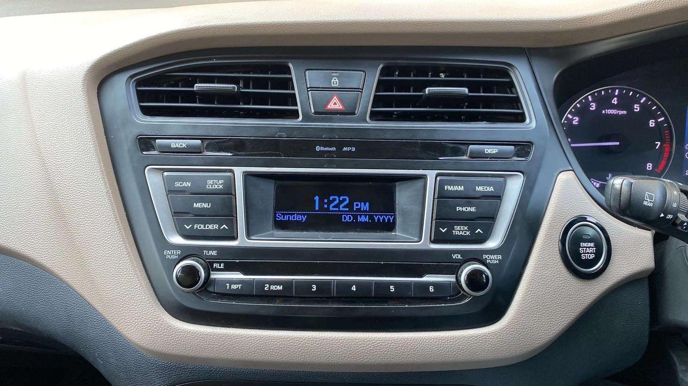 2016 Hyundai Elite i20 ASTA 1.2, Petrol, Manual, 87,544 km, Air Conditioner