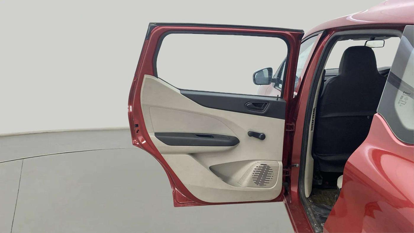 2019 Renault TRIBER RXL MT, Petrol, Manual, 13,991 km, LHS Rear Door