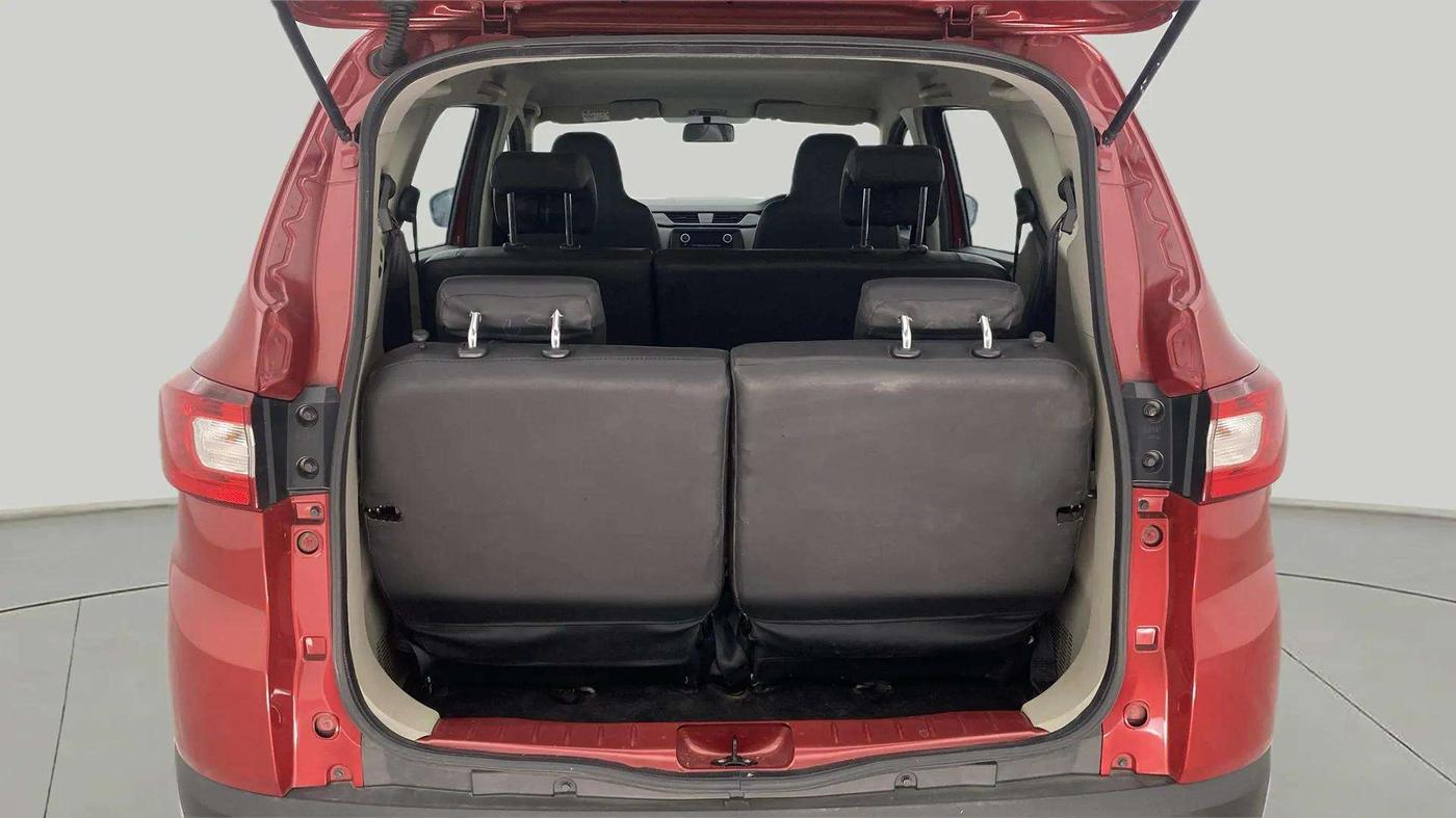 2019 Renault TRIBER RXL MT, Petrol, Manual, 13,991 km, Boot Inside