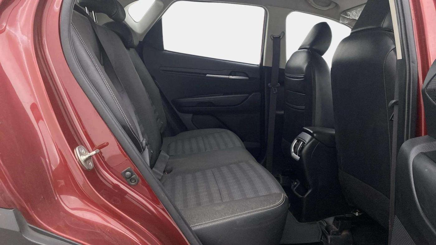 2023 KIA SONET HTK 1.2 PETROL MT, Petrol, Manual, 24,926 km, Right Side Rear Door Cabin