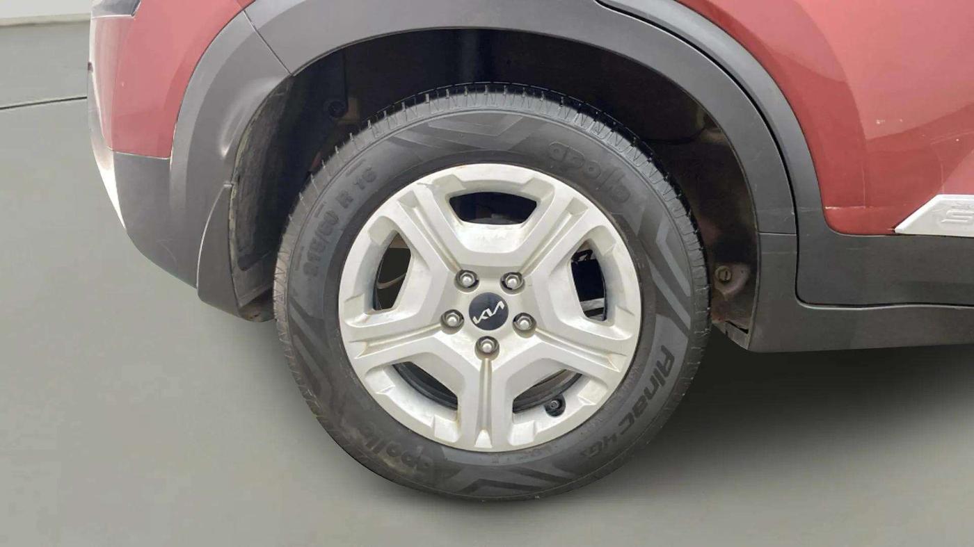 2023 KIA SONET HTK 1.2 PETROL MT, Petrol, Manual, 24,926 km, Right Rear Wheel