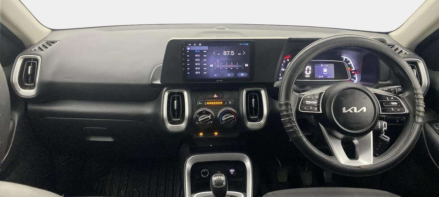 2023 KIA SONET HTK 1.2 PETROL MT, Petrol, Manual, 24,926 km, Dashboard
