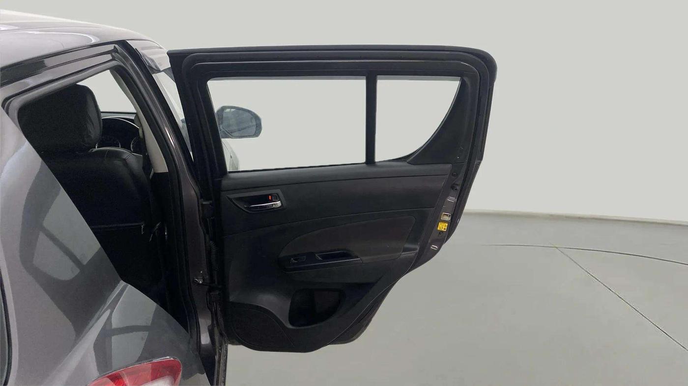 2017 Maruti Swift VXI, Petrol, Manual, 24,642 km, RHS Rear Door