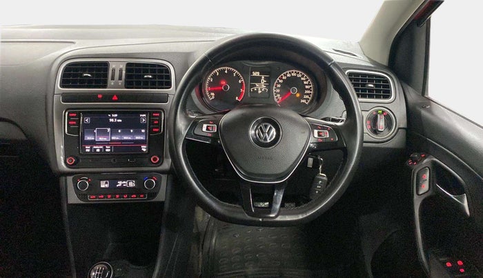 2018 Volkswagen Polo HIGHLINE PLUS 1.0 16 ALLOY, Petrol, Manual, 74,169 km, Steering Wheel Close Up