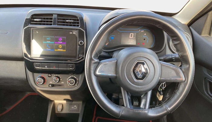 2022 Renault Kwid RXT 1.0, Petrol, Manual, 10,493 km, Steering Wheel Close Up