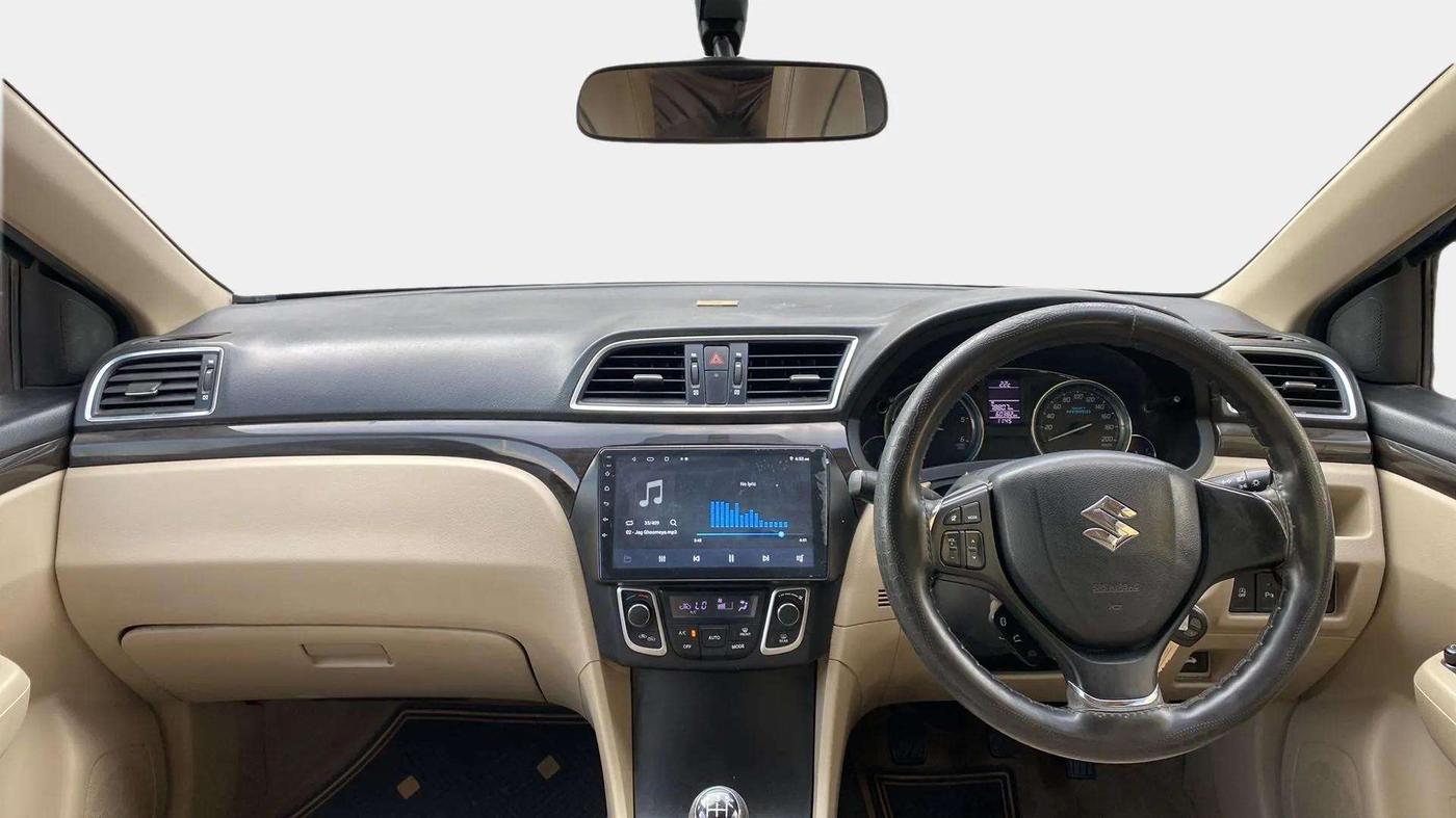 2017 Maruti Ciaz DELTA DIESEL 1.3, Diesel, Manual, 60,412 km, Dashboard
