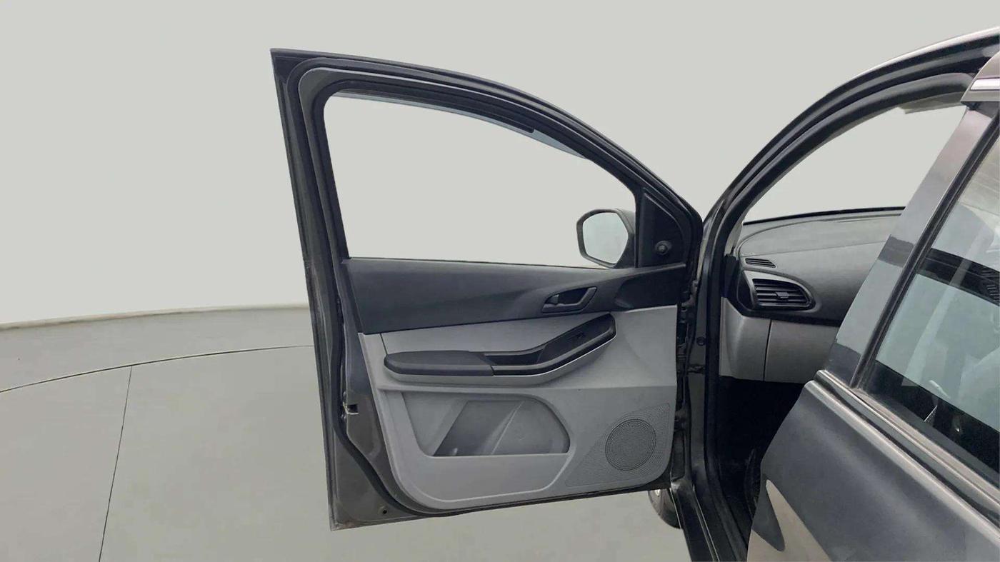 2023 Tata Tiago XM CNG, CNG, Manual, 15,455 km, LHS Front Door