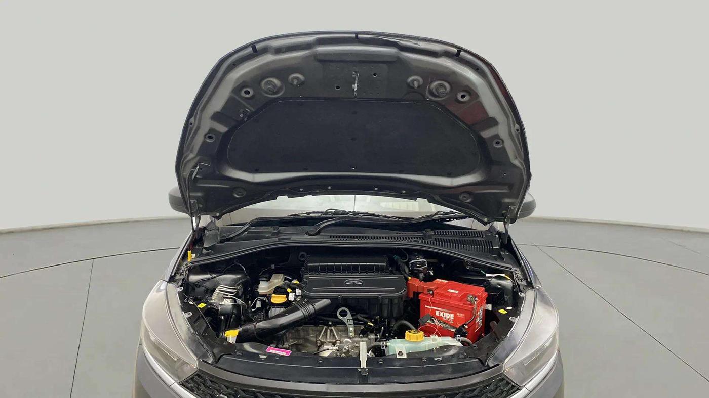 2023 Tata Tiago XM CNG, CNG, Manual, 15,455 km, Open Bonet
