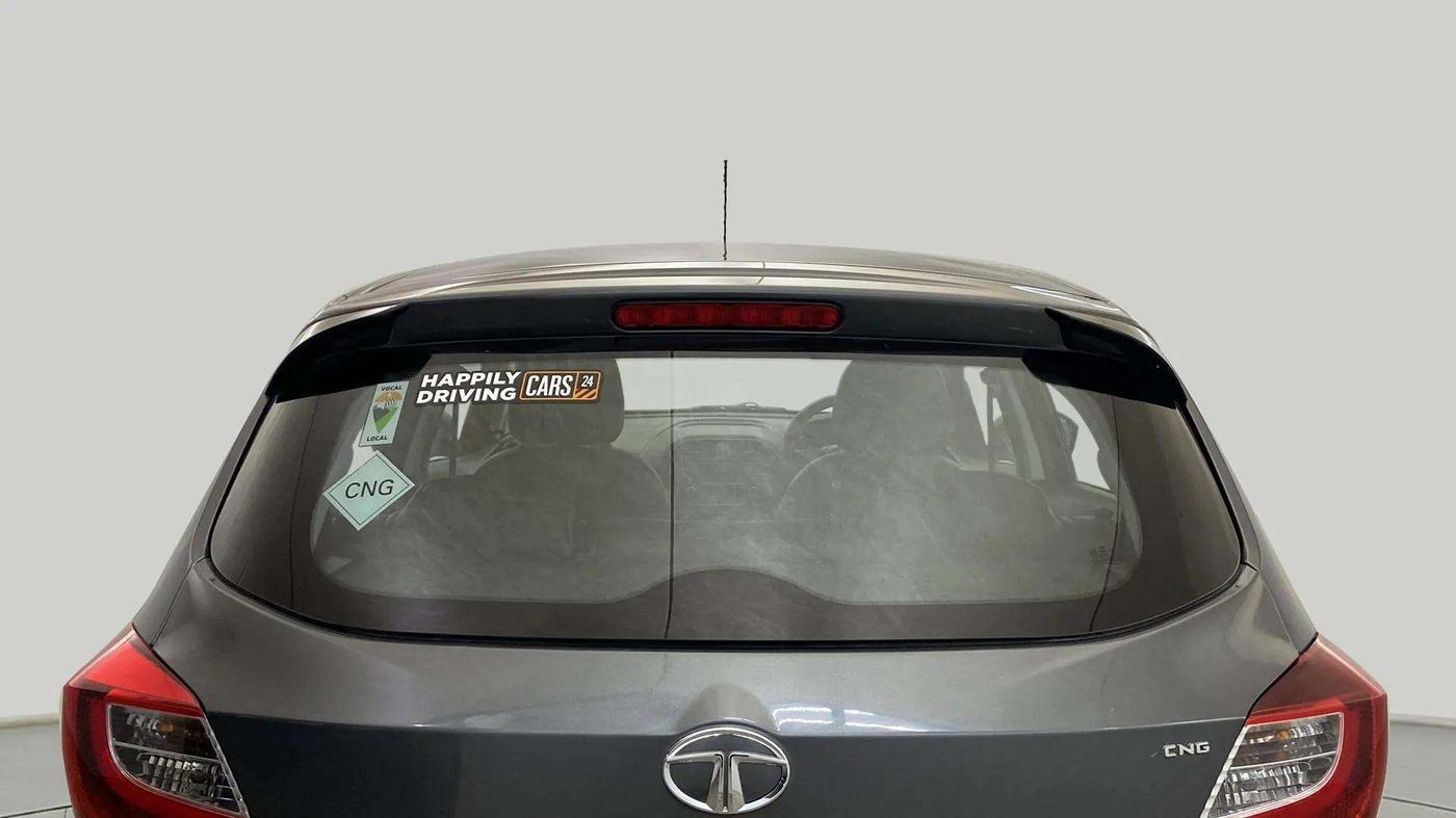 2023 Tata Tiago XM CNG, CNG, Manual, 15,455 km, Rear Windshield