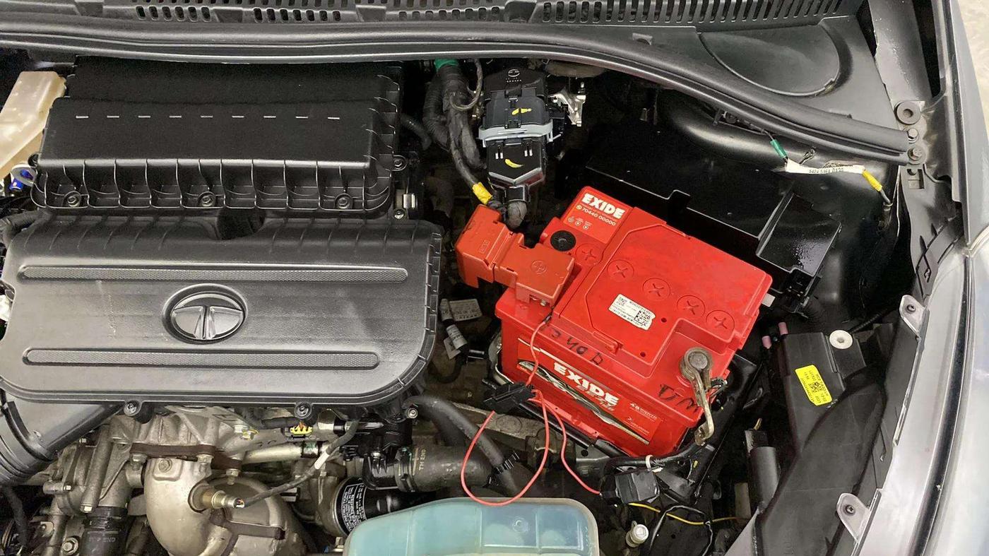 2023 Tata Tiago XM CNG, CNG, Manual, 15,455 km, Engine View - Left