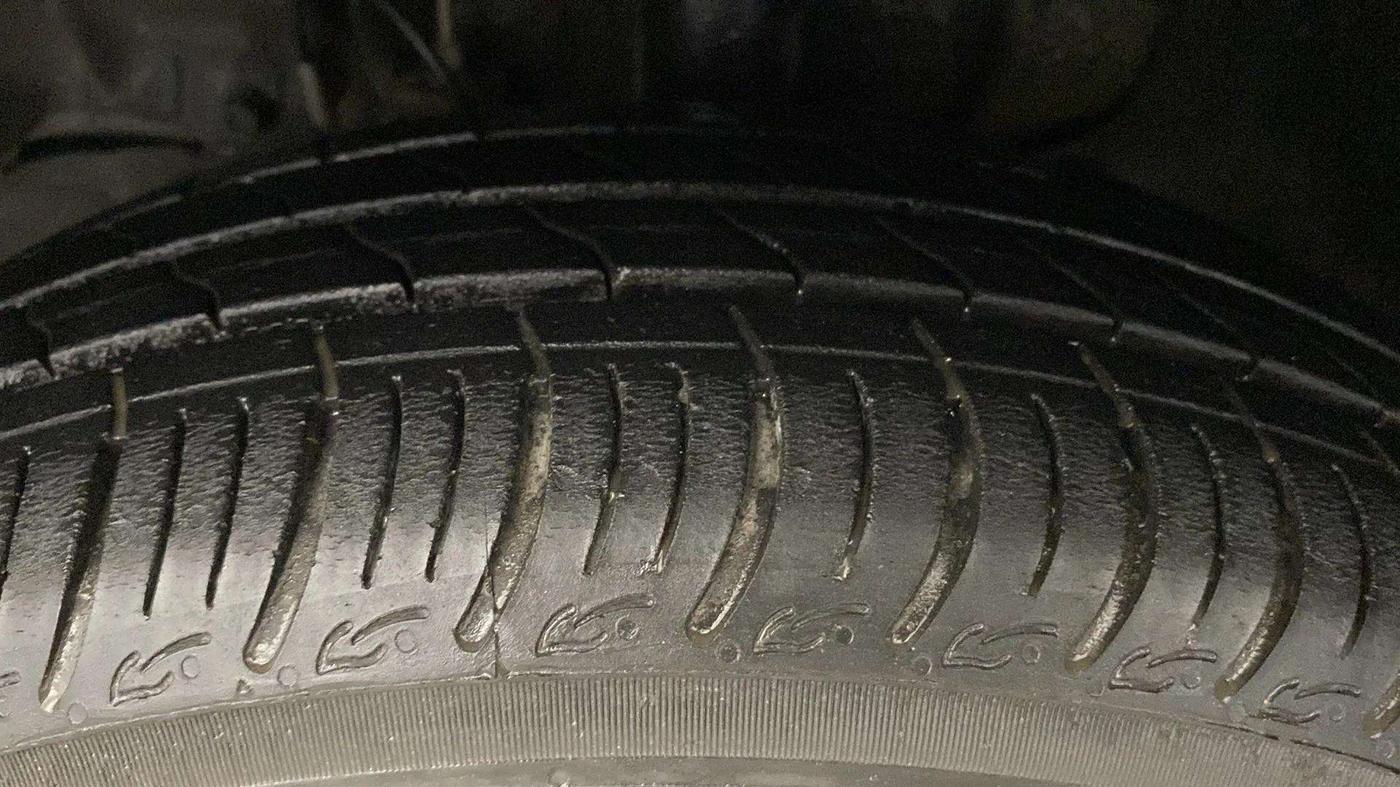 2023 Tata Tiago XM CNG, CNG, Manual, 15,455 km, Left Front Tyre Tread