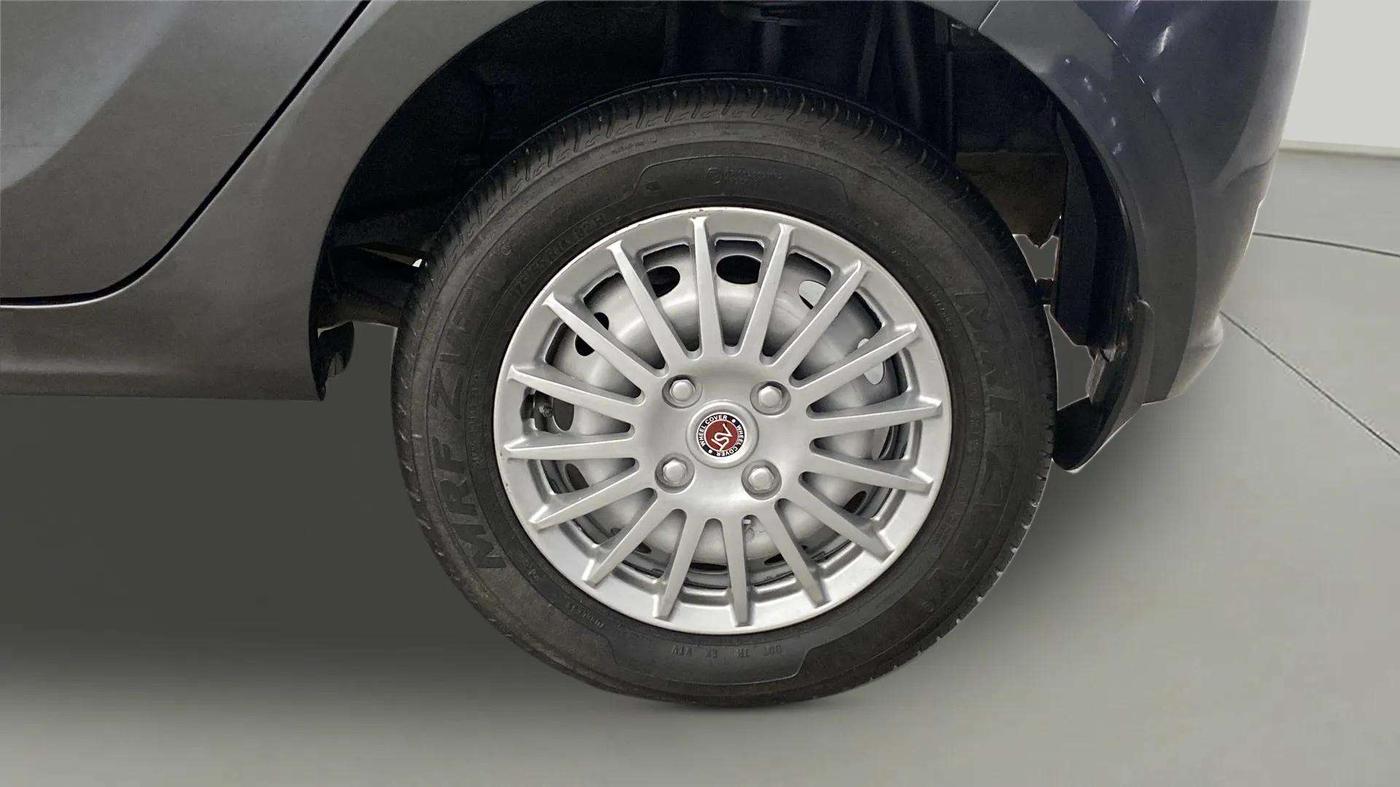 2023 Tata Tiago XM CNG, CNG, Manual, 15,455 km, Left Rear Wheel