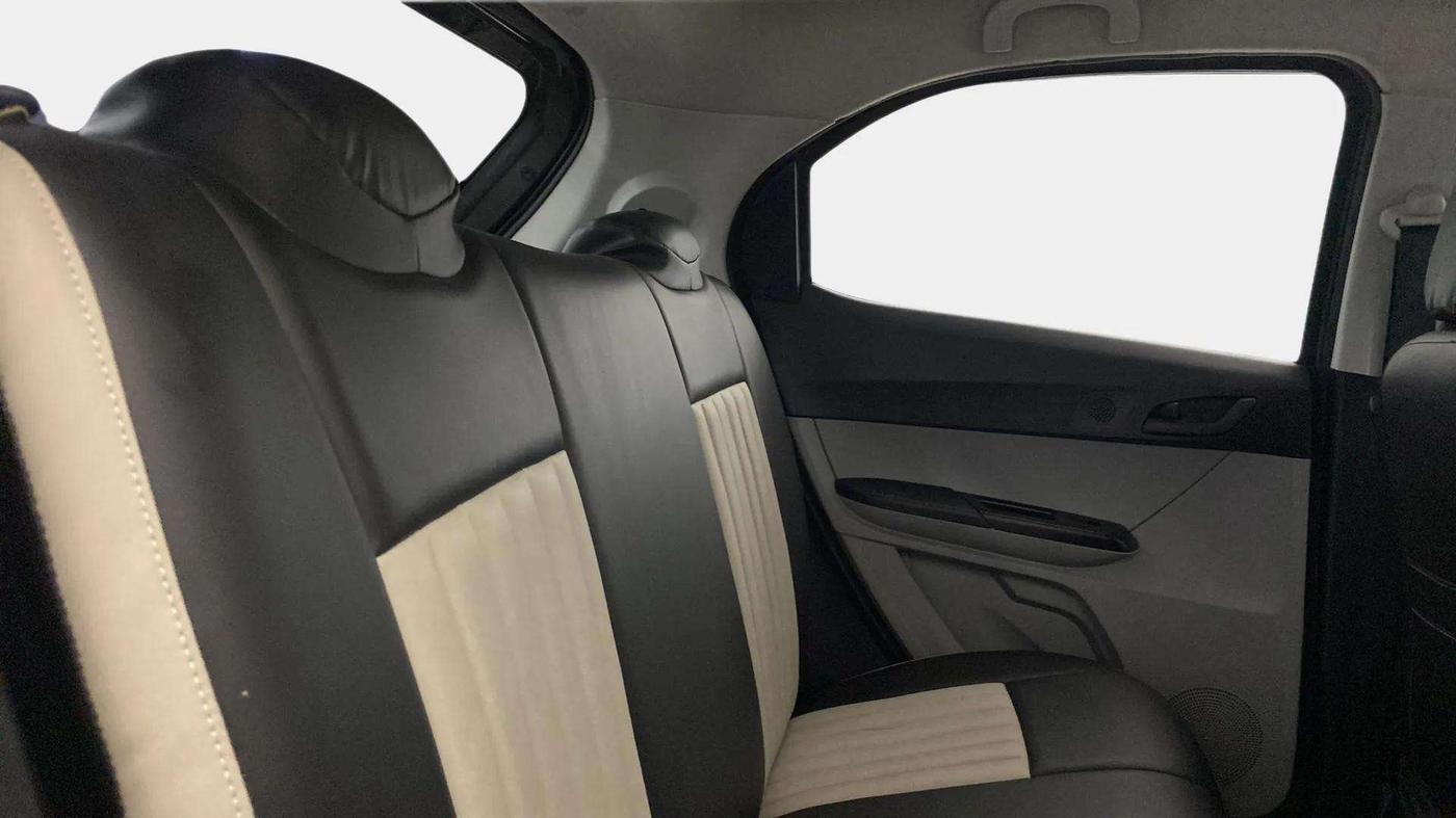 2023 Tata Tiago XM CNG, CNG, Manual, 15,455 km, Right Side Rear Door Cabin