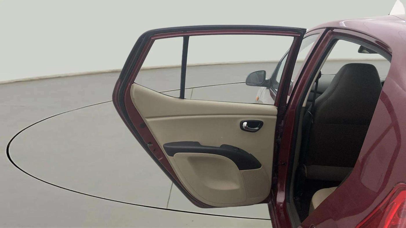 2014 Hyundai i10 SPORTZ 1.1, Petrol, Manual, 32,390 km, LHS Rear Door