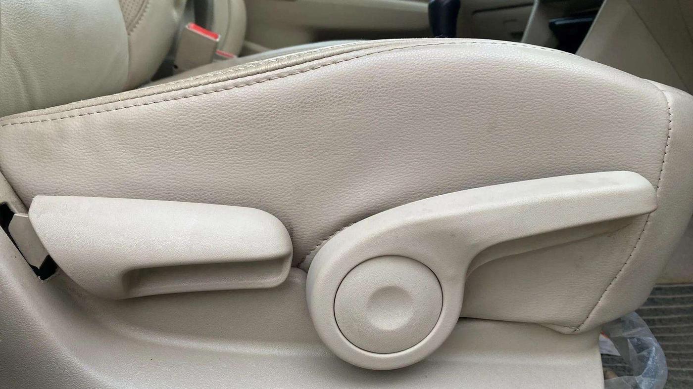2021 Maruti Ciaz ALPHA 1.5 SHVS PETROL, Petrol, Manual, 44,863 km, Driver Side Adjustment Panel