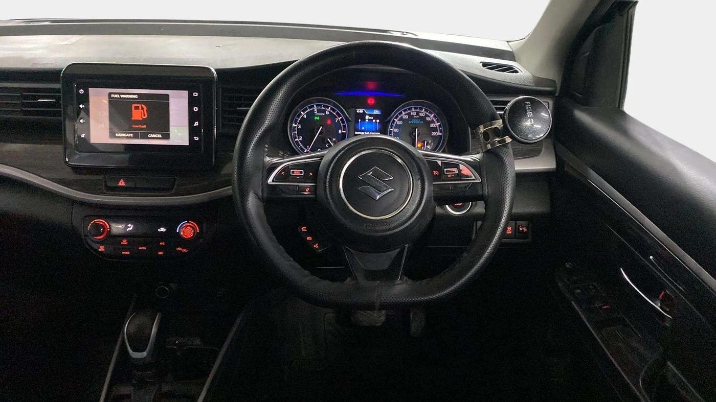 2021 Maruti XL6 ZETA AT, Petrol, Automatic, 69,703 km, Steering Wheel Close Up
