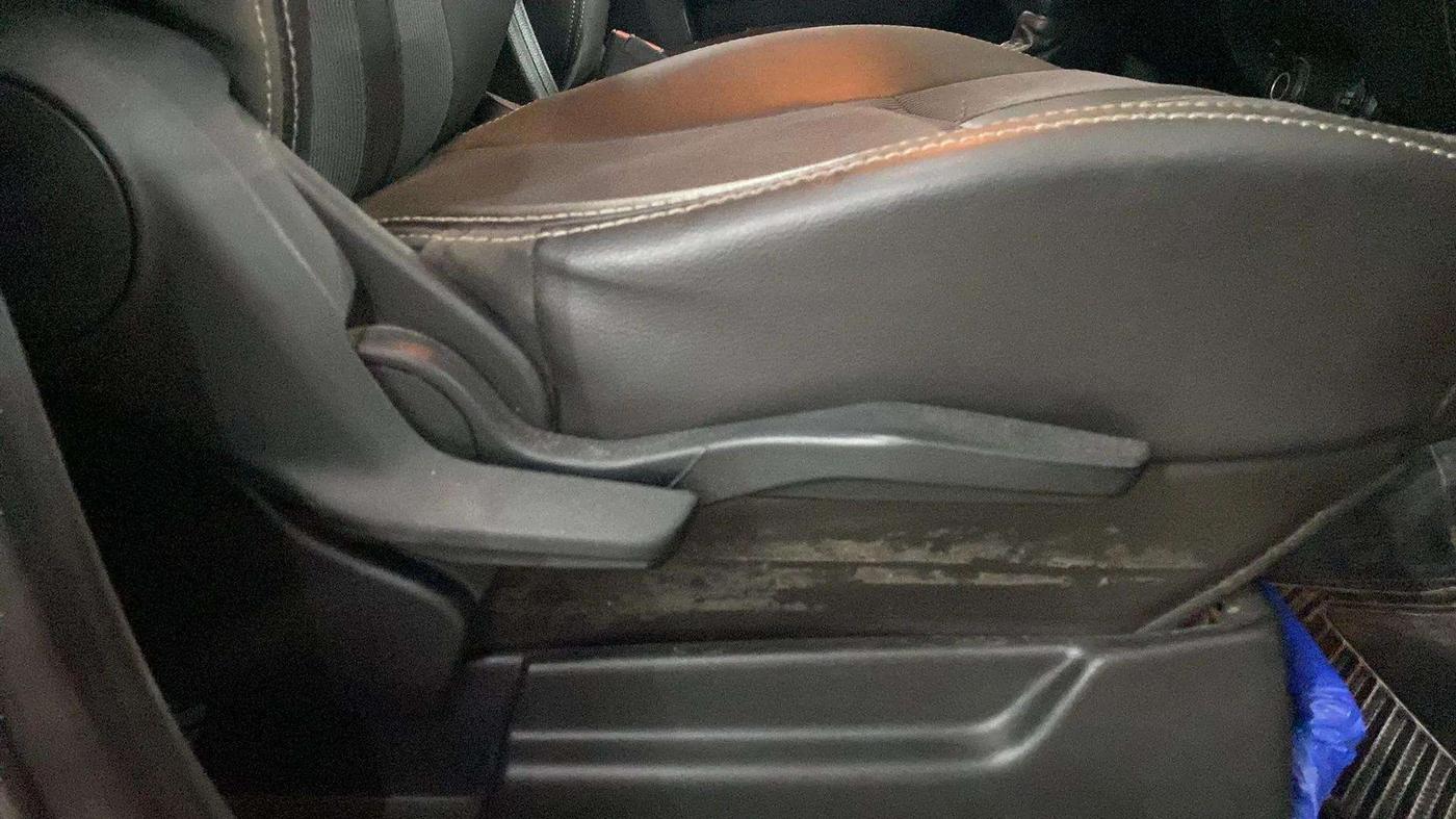 2021 Maruti XL6 ZETA AT, Petrol, Automatic, 69,703 km, Driver Side Adjustment Panel