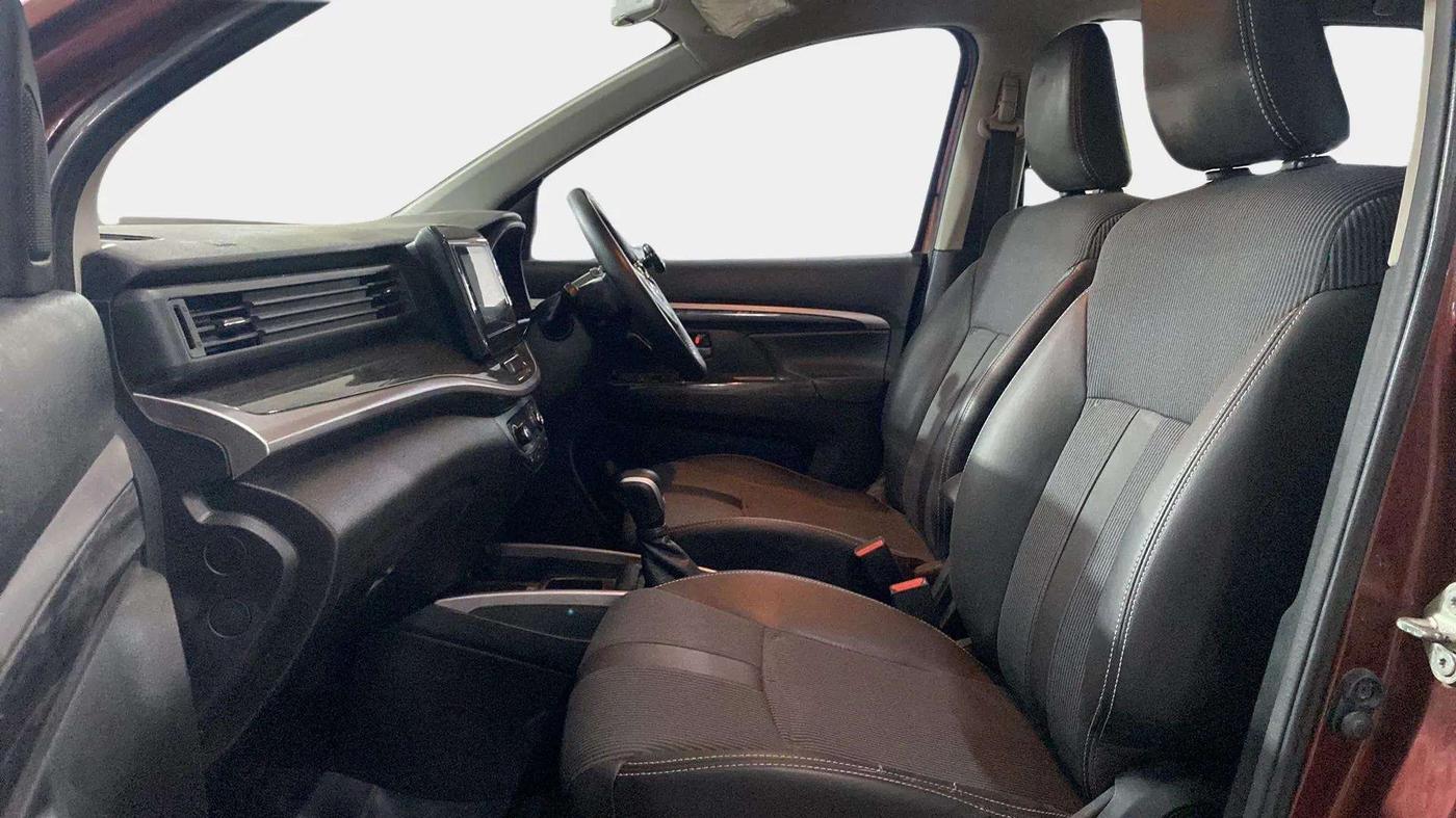 2021 Maruti XL6 ZETA AT, Petrol, Automatic, 69,703 km, Right Side Front Door Cabin