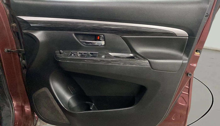 2021 Maruti XL6 ZETA AT, Petrol, Automatic, 69,580 km, Driver Side Door Panels Control