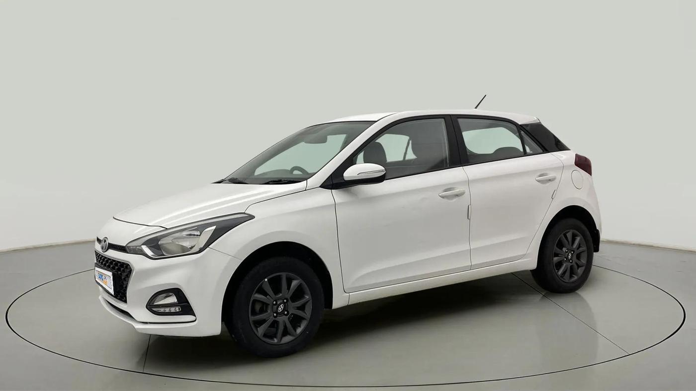 2020 Hyundai Elite i20 SPORTZ PLUS 1.2, Petrol, Manual, 42,093 km, Left Front Diagonal