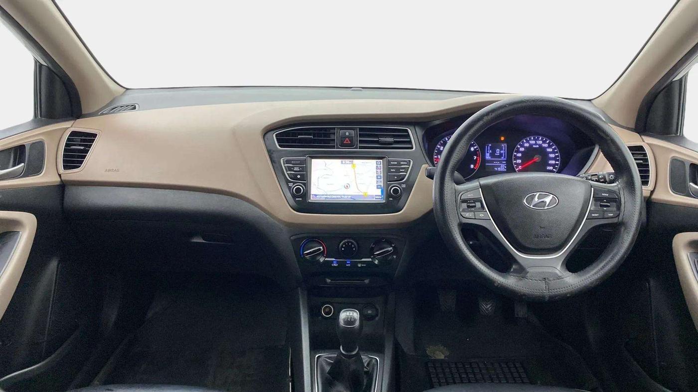 2020 Hyundai Elite i20 SPORTZ PLUS 1.2, Petrol, Manual, 42,093 km, Dashboard