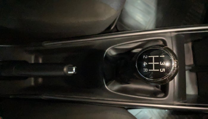 2019 Maruti Baleno DELTA PETROL 1.2, Petrol, Manual, 31,440 km, Gear Lever