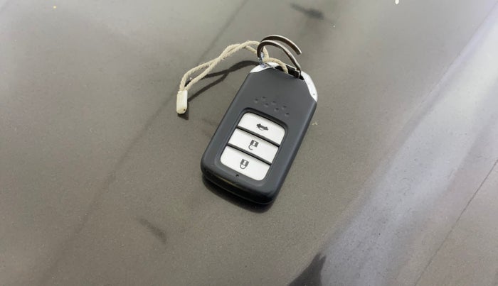 2016 Honda City 1.5L I-VTEC VX, Petrol, Manual, 78,614 km, Key Close Up