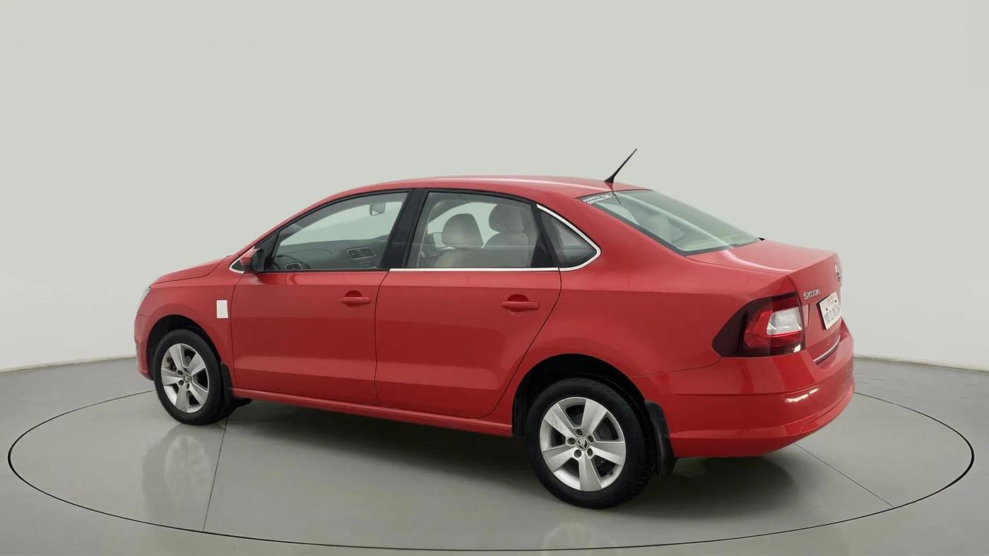 2017 Skoda Rapid AMBITION 1.6 MPI MT, Petrol, Manual, 50,462 km, Left Back Diagonal