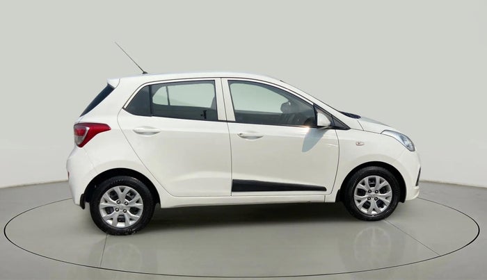 2015 Hyundai Grand i10 MAGNA 1.2 KAPPA VTVT, Petrol, Manual, 57,034 km, Right Side View