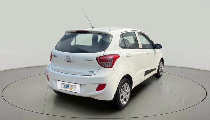 2015 Hyundai Grand i10 MAGNA 1.2 KAPPA VTVT, Petrol, Manual, 57,034 km, Right Back Diagonal