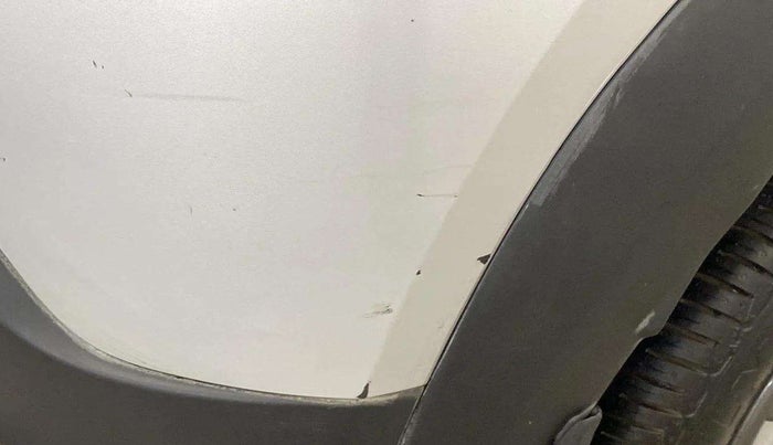 2018 Renault Kwid RXT 1.0 AMT (O), Petrol, Automatic, 62,414 km, Rear bumper - Paint is slightly damaged