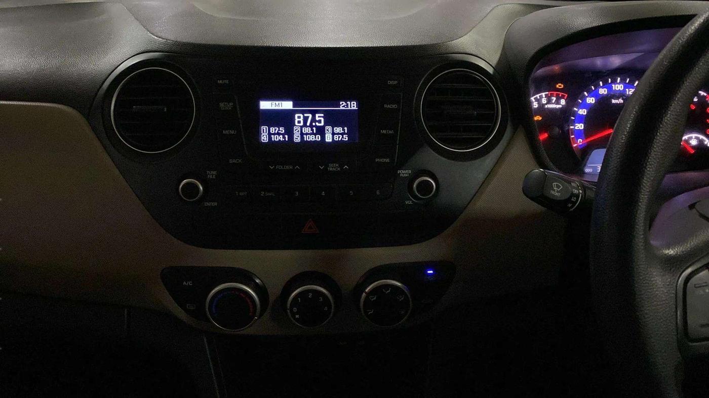 2019 Hyundai Xcent S 1.2, Petrol, Manual, 39,503 km, Air Conditioner