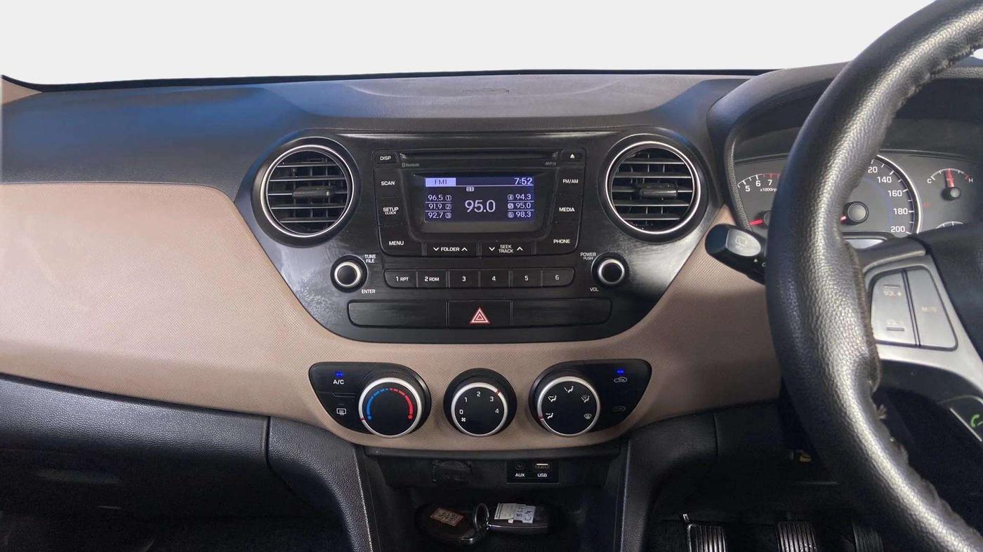 2016 Hyundai Grand i10 ASTA 1.2 KAPPA VTVT, Petrol, Manual, 47,431 km, Air Conditioner