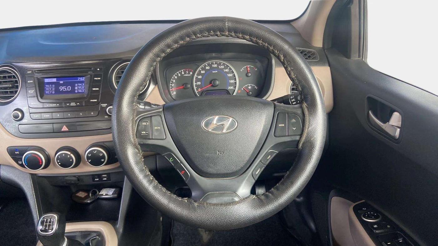 2016 Hyundai Grand i10 ASTA 1.2 KAPPA VTVT, Petrol, Manual, 47,431 km, Steering Wheel Close Up