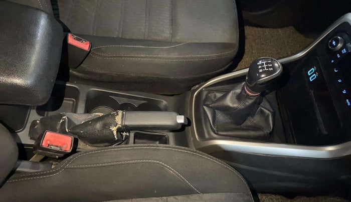 2017 Ford Ecosport TITANIUM 1.5L PETROL, Petrol, Manual, 65,617 km, Gear lever - Boot cover slightly torn