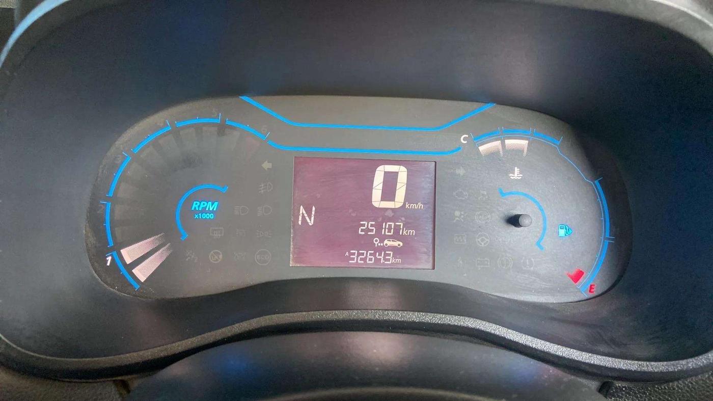 2020 Renault Kwid CLIMBER 1.0 AMT (O), Petrol, Automatic, 25,115 km, Odometer Image